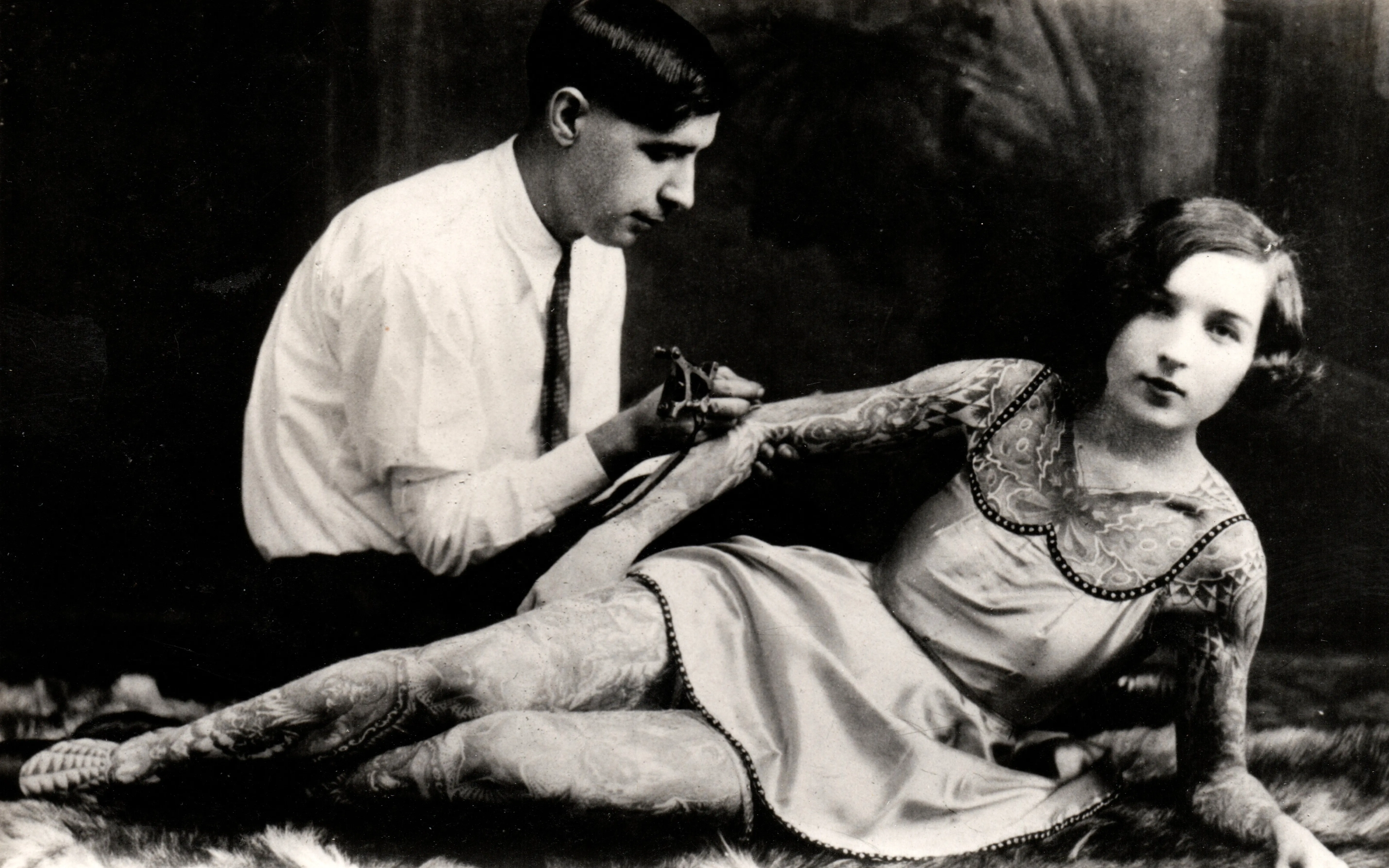 075_Lodder_Tattoos_(c)Rudi Inhelder Collection_Bishopsgate Institute